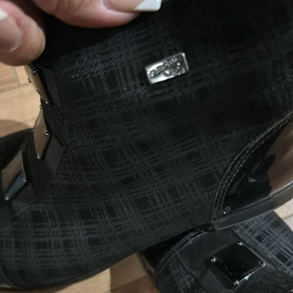 Cute boots - Picture 8 of 10